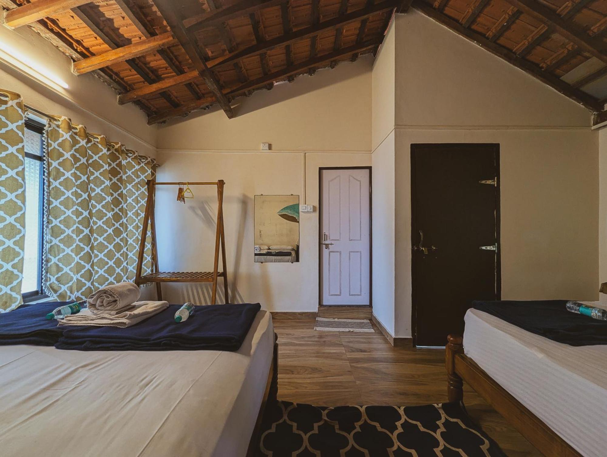 Sunset Cafe Beach Stay Gokarna  Eksteriør bilde