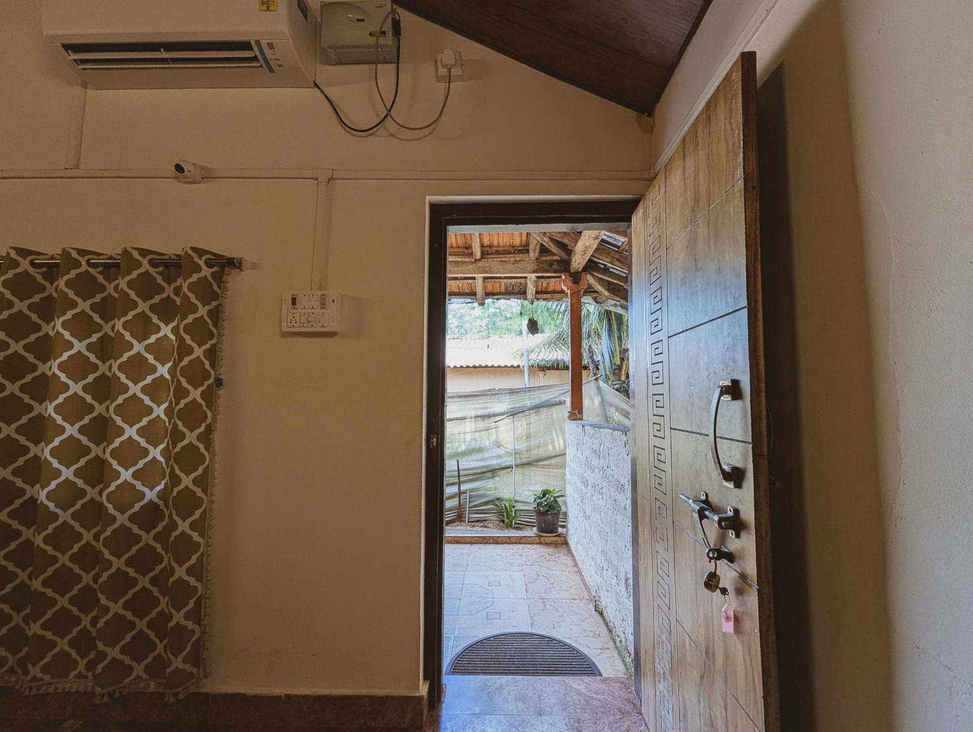Sunset Cafe Beach Stay Gokarna  Eksteriør bilde