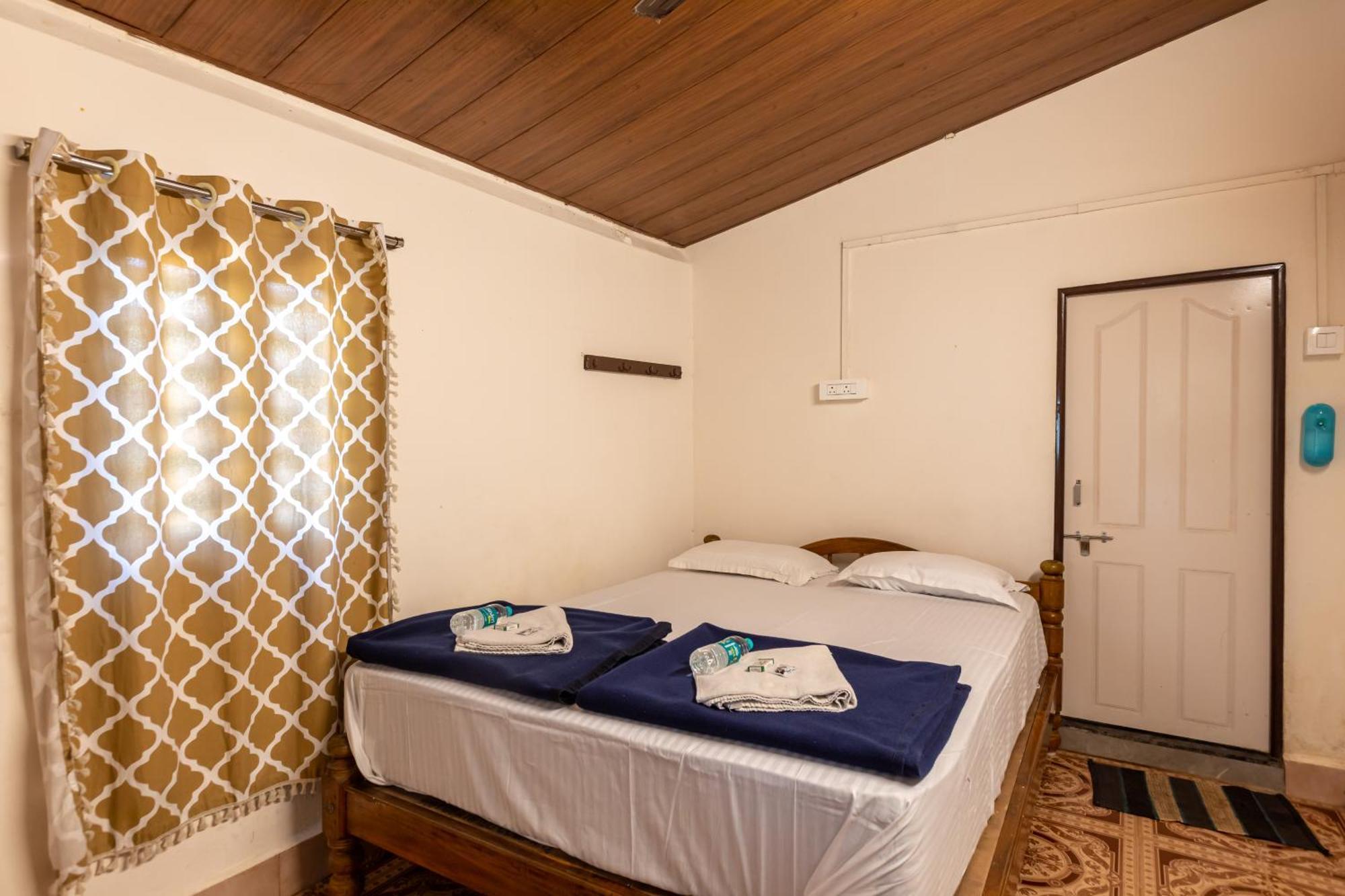 Sunset Cafe Beach Stay Gokarna  Eksteriør bilde